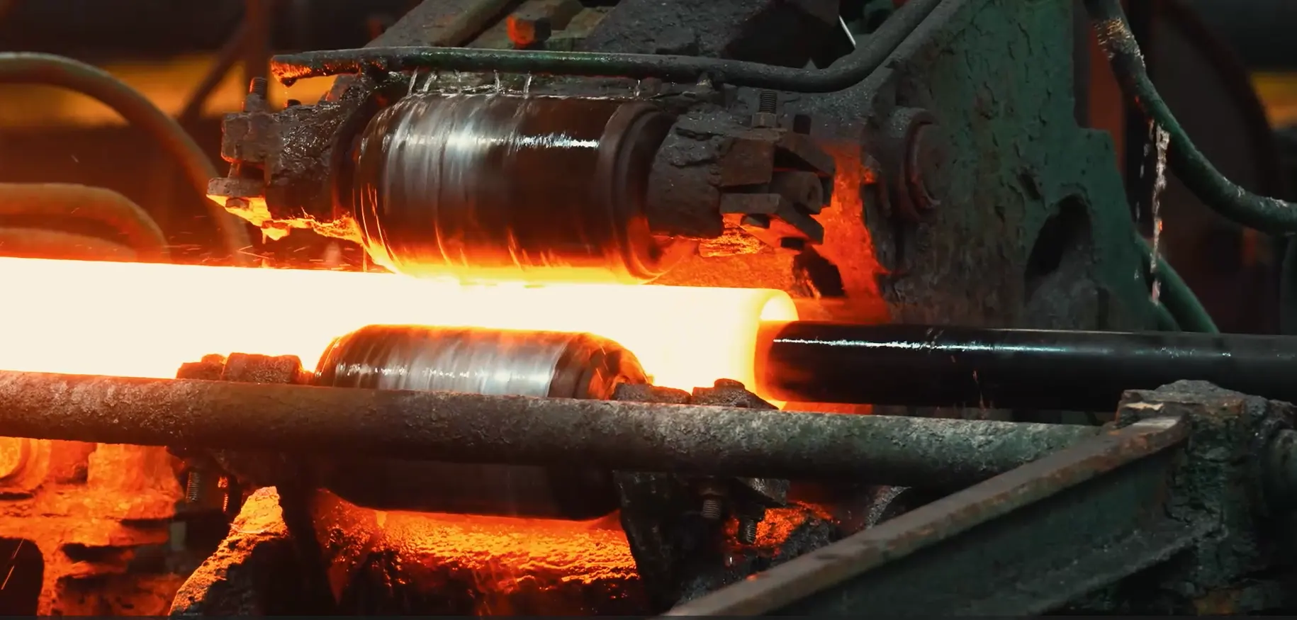 Manufacturing Inconel 625 Pipe - Pipe perforation