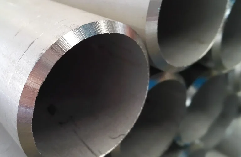Seamless Hastelloy C22 Pipe - Header