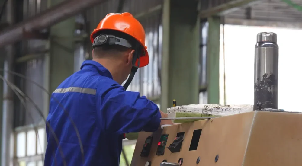 A recording operation is in progress